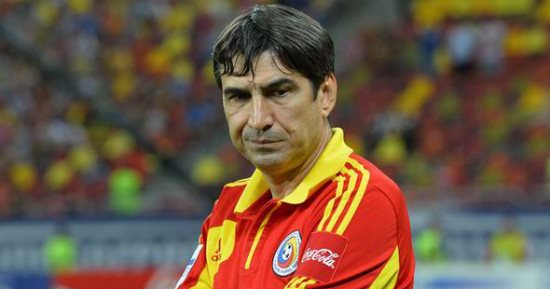 هل يصبح بيتوركا الأجنبى السادس فى عهد مرتضى منصور بالزمالك؟.. المدرب الرومانى يخفض طلباته والمجلس الأبيض يضع الرتوش الأخيرة.. ورئيس النادى يتمسك بمدرب اتحاد جدة السابق وجلسة "عرابى" تقرب وجهات النظر
