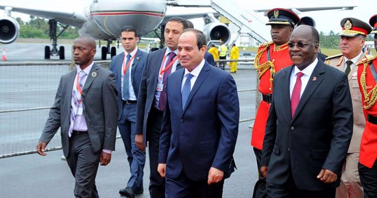 بالصور.. الرئيس السيسى يصل مقر انعقاد المؤتمر الصحفى مع نظيره التنزانى
