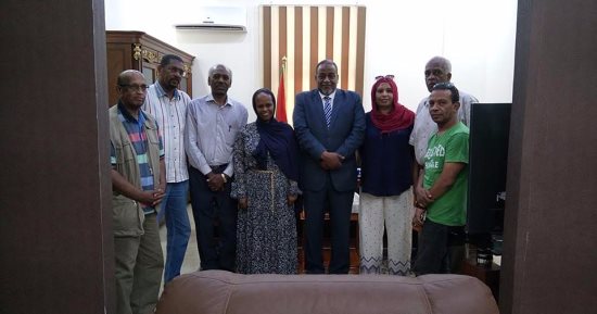 قنصل السودان بالإسكندرية يلتقى الجالية وممثليها فى بداية عمله الدبلوماسى