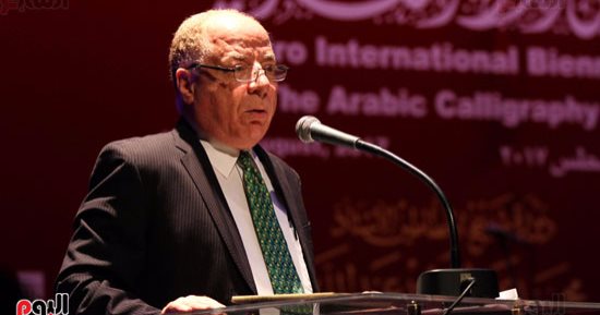  مثقفون وقيادات وزارة الثقافة يتمنون الشفاء لـ حلمى النمنم 