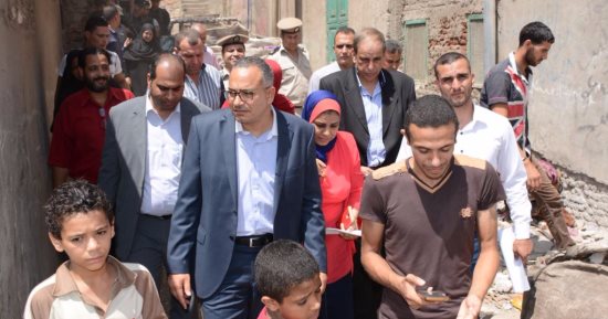 نائب وزير الإسكان: أسواق نموذجية لاستيعاب الباعة الجائلين بقنا  
