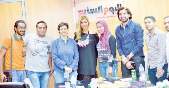 أروى فى ندوتها بـ"اليوم السابع": نجاحى فى "الليلة دى" يتساوى مع ما حققته طوال مشوارى بالخليج.. وبرامج عديدة "قلدت" برنامجى .. المذيعة اليمنية: ريهام سعيد قمة الذوق والأدب.. ومذيعون يخشون استضافتى لهذه الأسباب 