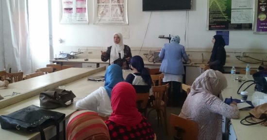 إقبال كبير من شباب الأطباء على دورة زراعة الأسنان بجامعة الأزهر للتدريب