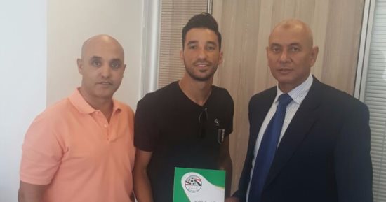 فيديو.. محمد سالم يُهدر أخطر فرصة لبتروجت أمام الزمالك