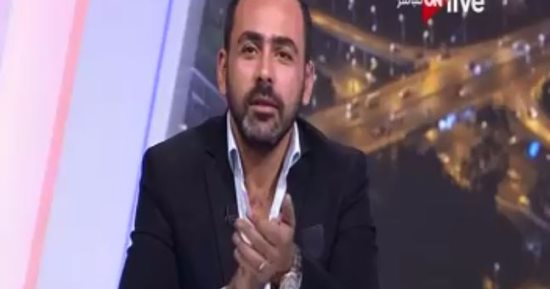 يوسف الحسينى يصفق على الهواء تأييدا لمطالبة رئيس تونس بمساواة المرأة بالرجل