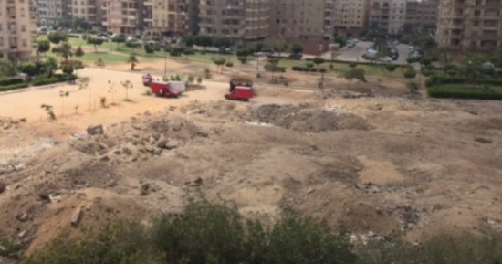 قارئ يرصد تعديات عائلات على أرض فضاء بالمنطقة التاسعة فى مدينة نصر