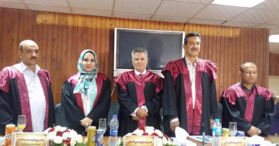 باحثة تحصل على الدكتوراة بمرتبة الشرف الأولى فى رسالة للشاعر "فلاكوس"