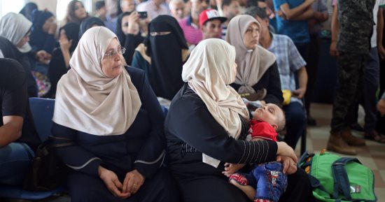 فتح معبر رفح لليوم الرابع أمام حركة العابرين بين مصر وقطاع غزة