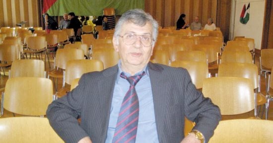 سعيد الشحات يكتب.. ذات يوم.. 19أغسطس 2014 .. وفاة سميح القاسم.. شاعر الغضب العربى الذى تمنى الموت وهو أنيق