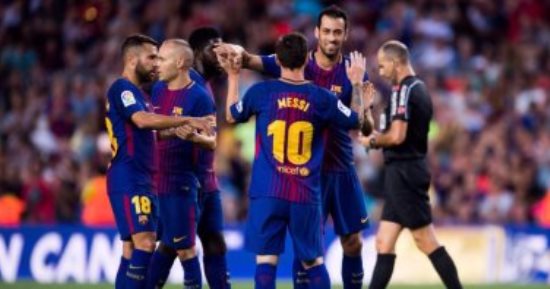 شاهد.. النيران الصديقة تمنح برشلونة التقدم أمام أولمبياكوس بدورى الأبطال