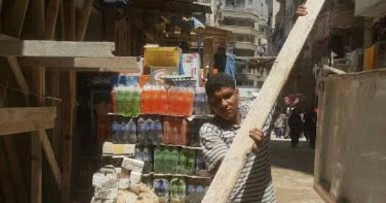 إزالة أعمال بناء مخالفة فى حملة مكبرة بأحياء شرق ووسط الإسكندرية