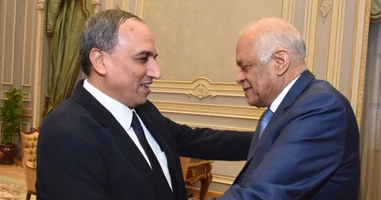 بالصور.. رئيس مجلس النواب يستقبل نقيب الصحفيين بمكتبه