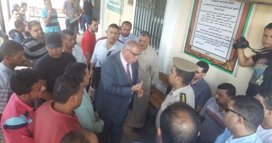 مدير أمن دمياط يتفقد وحدات المرور ويشدد على حسن معاملة المواطنين
