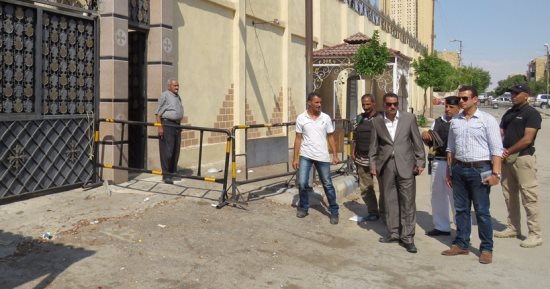 بالصور.. مدير أمن الإسماعيلية يتفقد محطة السكة الحديد والخدمات على الكنائس
