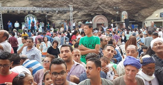 اليوم.. الليلة الختامية للاحتفال بصوم السيدة العذراء بجبل درنكة