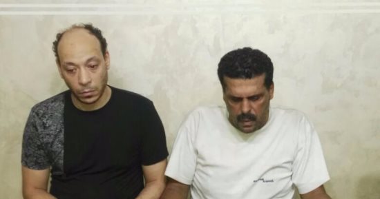 القبض على عاطلين سرقا تاكسى بالإكراه عقب توصيلهما فى المعصرة