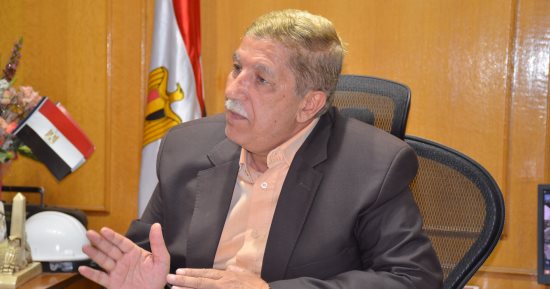 محافظ الإسماعيلية: نسعى لإنجاح مهرجان الفنون الشعبية لإنعاش حركة السياحة