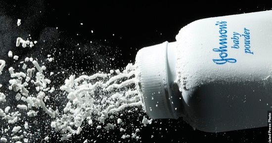 40 مليون دولار تعويض لأمريكية أصيبت بالسرطان بعد استخدام بودرة جونسون