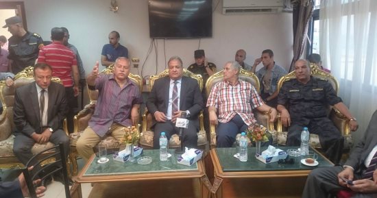 بالصور.. مدير الأمن العام يجتمع بنواب ومسئولى قنا لإنهاء الخصومات الثأرية