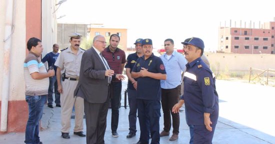 مدير أمن دمياط يتفقد إدارة الحماية المدنية للوقوف على مدى جاهزية القوات