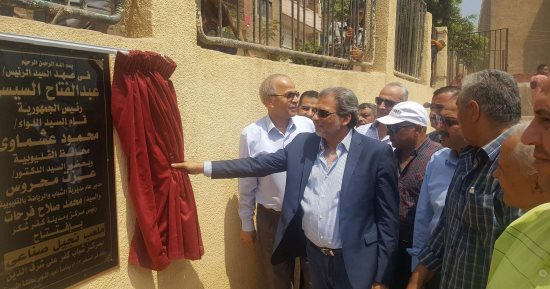 محافظ القليوبية يفتتح ويتفقد مشروعات بكفر شكر  بتكلفة 750 مليون جنيه