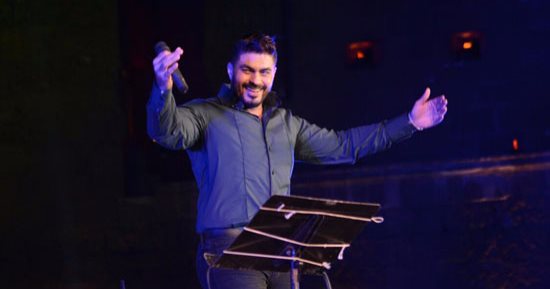 خالد سليم بالقلعة: 16 عاما على عرض "السلم والثعبان" ولا يزال الجمهور يردد أغنية "عيش"