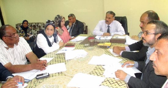 محافظ سوهاج: ضرورة تقييم المؤشرات السكانية بمراكز ومدن المحافظة