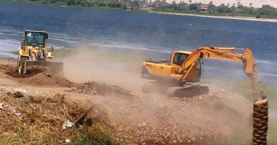 إزالة 30 حالة تعد على النيل بمركز المراغة في سوهاج