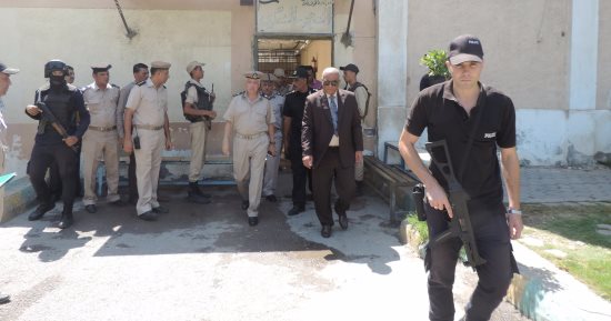 مدير أمن البحيرة يتفقد الخدمات الأمنية بدمنهور