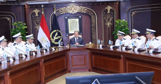وزير الداخلية: نتتبع الأيادى الخسيسة التى تعبث بأمن الوطن