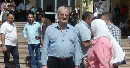 بالصور.. رئيس المقاولون يدلى بصوته فى عمومية اللائحة