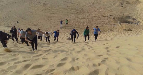 بالصور.. فريق سيدات يد الأهلي يستعد لأفريقيا بمران فى الجبل