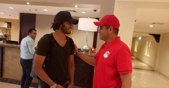 انضمام محمد الننى لمعسكر المنتخب فى الإسكندرية 