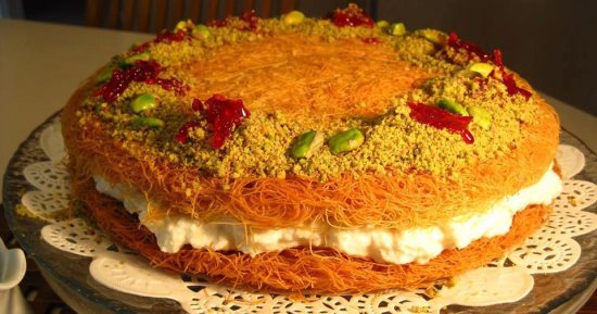 حلويات شرقية حلى بيها بعد الفتة