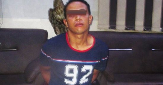 اعترافات عاطل قتل سيدة لسرقة ذهبها بالمنوفية لمروره بضائقة مالية.. طالبها بالبحث عن "عروسة" له ثم ذبحها من أجل الكيف.. المتهم: "قتلتها وسرقتها علشان أشترى حشيش".. والنيابة تقرر حبسه 4 أيام على ذمة التحقيقات