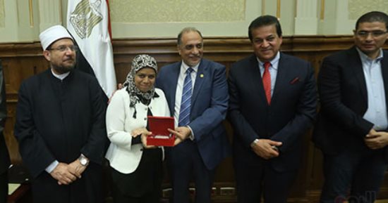 بالصور.. بدء اجتماع "تضامن البرلمان" لتكريم أوائل ذوى الإعاقة بحضور وزير الأوقاف