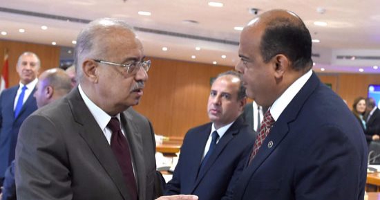 بالصور.. بدء اجتماع مجلس المحافظين لمتابعة الاستعدادات لعيد الأضحى 