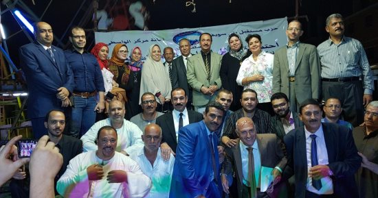 بالصور.. النائب بدوى النويشى يكرم أوائل الطلاب بالواسطى ببنى سويف
