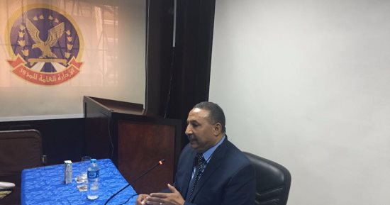 بالصور .. مساعد الوزير للمرور يجتمع بمساعديه لوضع خطة لاستقبال عيد الاضحى