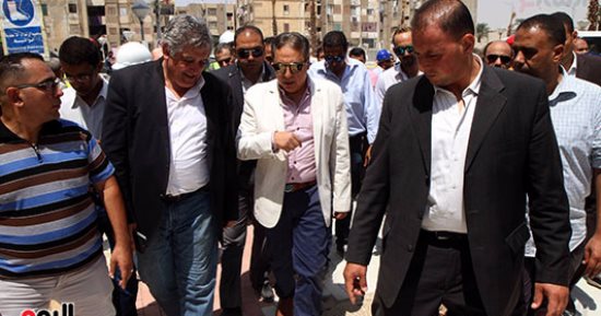 بالصور.. وزير الصحة: الرئيس افتتح 24 مستشفى مجهزة بمقاييس عالمية خلال عام