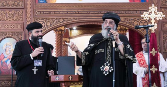 البابا تواضروس لأقباط استراليا: مصر وطن مجروح ولكنه يسير نحو مستقبل مشرق