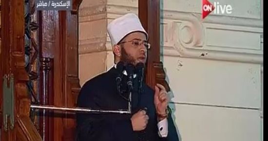 "الأزهرى" فى خطبة العيد: إذا اتسعت صدور العباد شاع الأمان وازدهر العمران