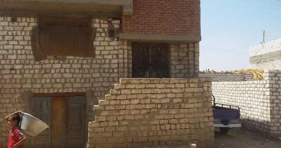 بالصور.. اليوم السابع فى مسرح جريمة قتل زوج لطليقته فى بنى سويف