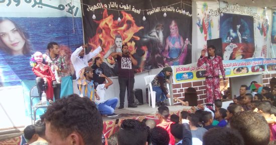 بالصور.. إقبال الموطنين على المنتزهات والرحلات النيلية بكفر الشيخ 