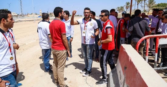 ارتباك أمام بوابة 2 ببرج العرب بسبب تذكرة الدرجة الأولى