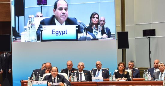 طارق البرديسى يكتب: الشرق والغرب معا!