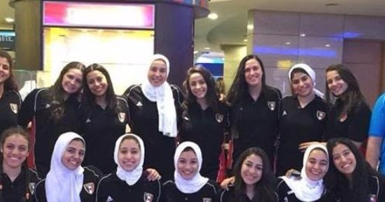 منتخب شابات كرة اليد راحة من المباريات فى  البطولة الأفريقية 