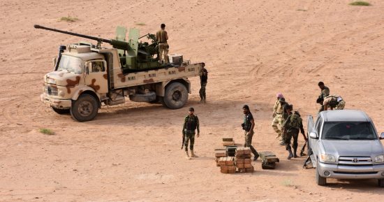 بالصور.. الجيش السورى وحلفاؤه يكسرون حصارا لداعش فى دير الزور