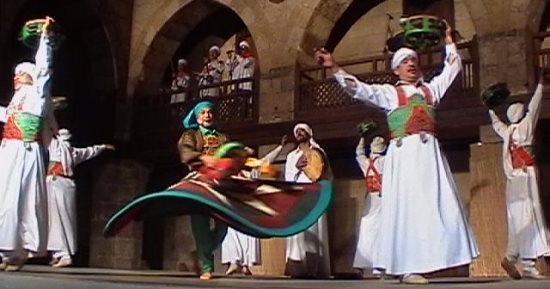 غدا.. "فرقة التنورة التراثيه" تحيى حفلا فى وكالة الغورى