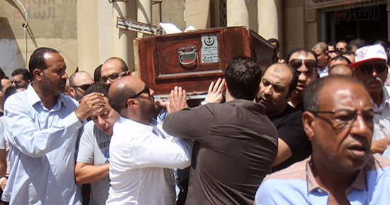 تشييع جثمان والد باسم سمرة من مسجد "الصباح"